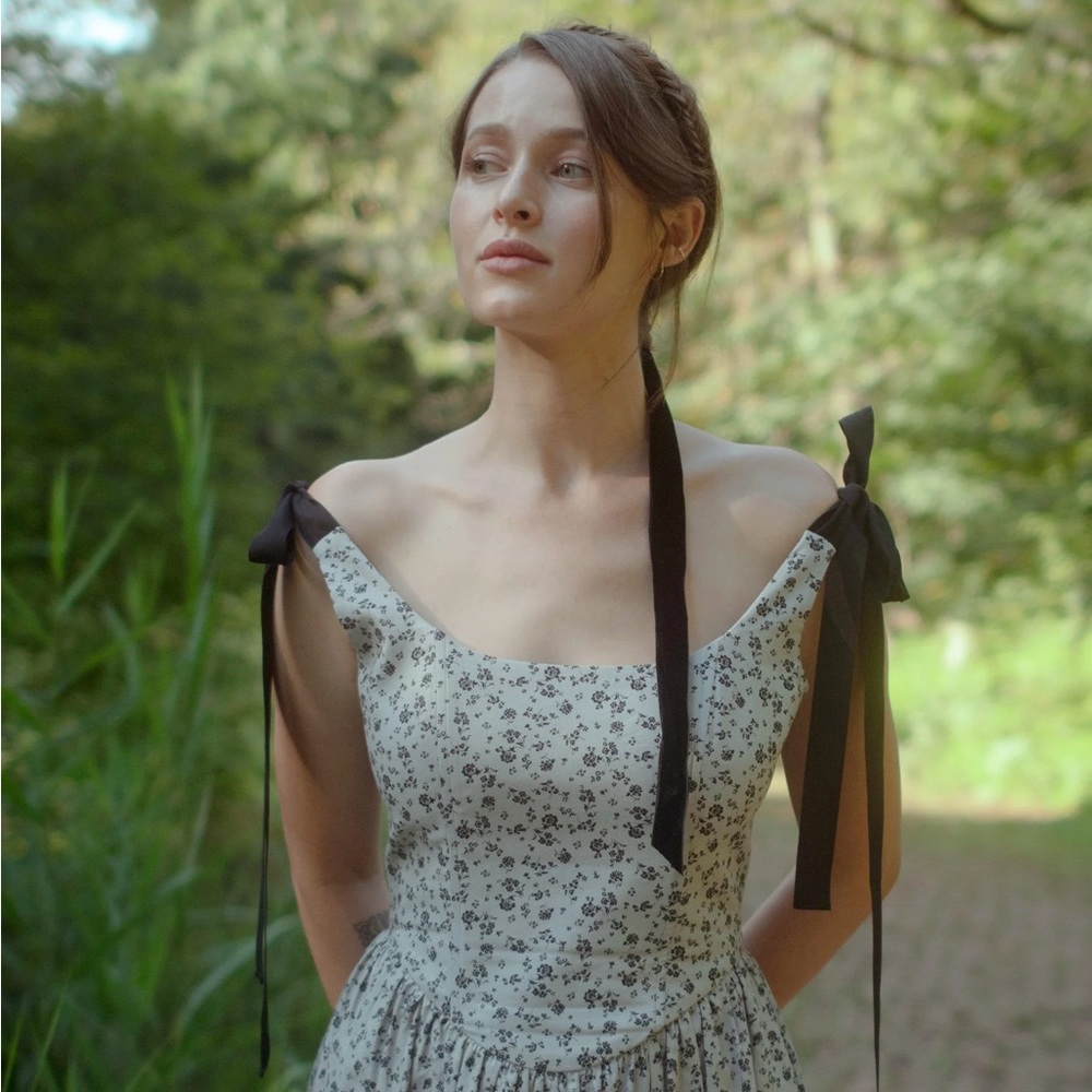 Of her own Kind Mirabelle dress in Dark Floral Mist